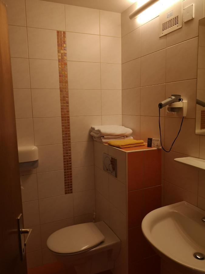 Hotel Wirt Z'Minsta Altmünster Esterno foto
